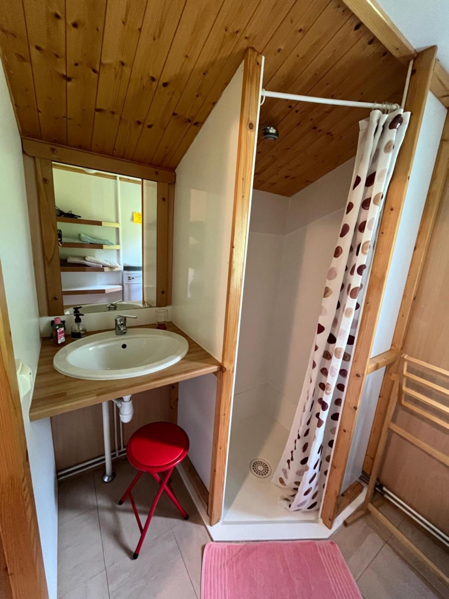 Les Chalets Du Piou Bussieres  Kültér fotó